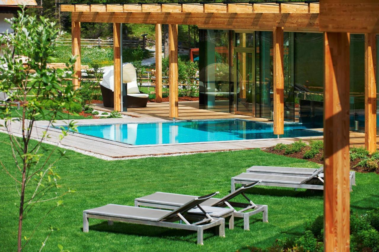 Hotel Dolomitenhof & Chalet Alte Post Сесто Экстерьер фото
