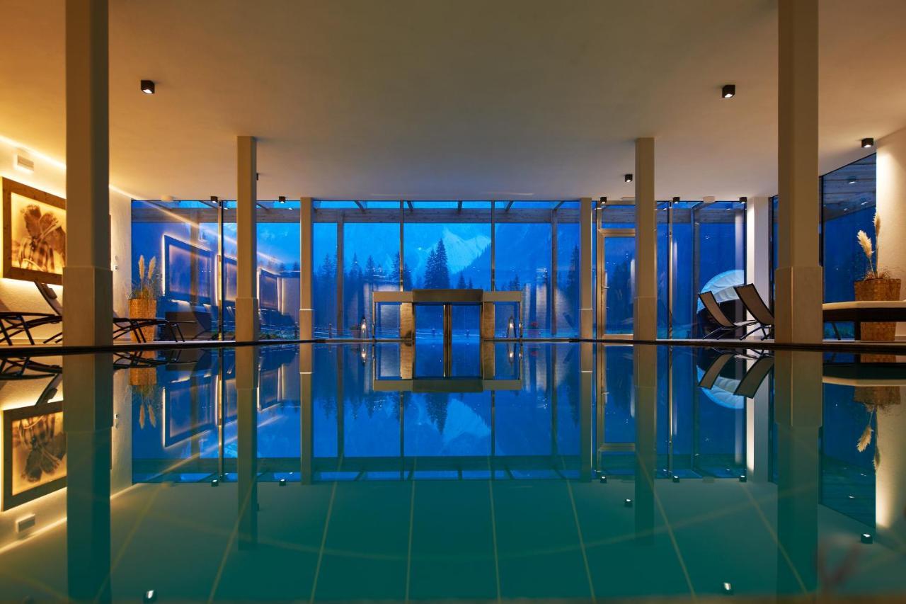 Hotel Dolomitenhof & Chalet Alte Post Сесто Экстерьер фото